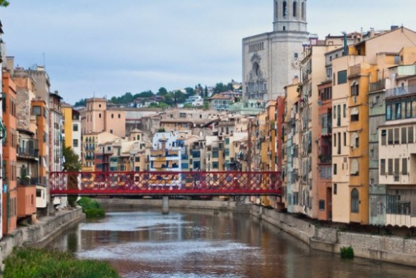 relaciones esporádicas Girona 