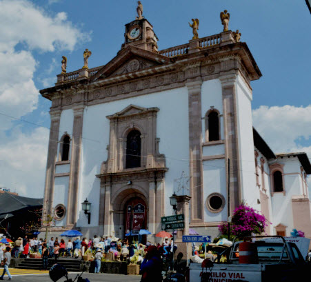 relaciones esporádicas Uruapan