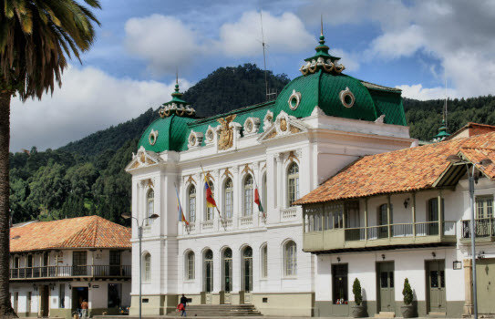 relaciones esporádicas Zipaquirá